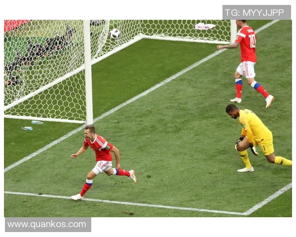 足球明星精彩定球瞬间集锦视频分享让你领略绝妙技巧与进球魅力